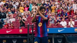 Ekspresi Kesedihan Lamine Yamal Setelah Pertandingan Barcelona Ekspresi Kesedihan Lamine Yamal Setelah Pertandingan Barcelona