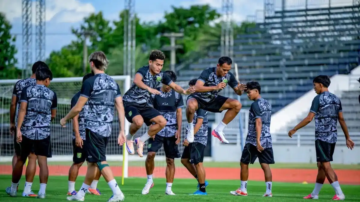 Persebaya Surabaya Kembali dari Thailand: Persiapan Menghadapi Musim Baru