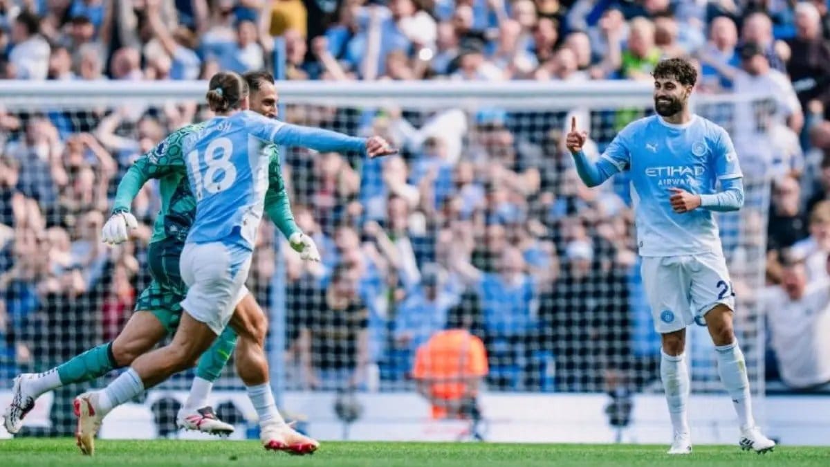 Era Baru Manchester City dan Rekor Penjualan Pemain