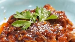 Resep Ayam Pedas Manis dengan Lapisan Gurih