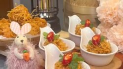 Menikmati Lezatnya Bola Udang Renyah dengan Saus Kari Merah Thailand Menikmati Lezatnya Bola Udang Renyah dengan Saus Kari Merah Thailand