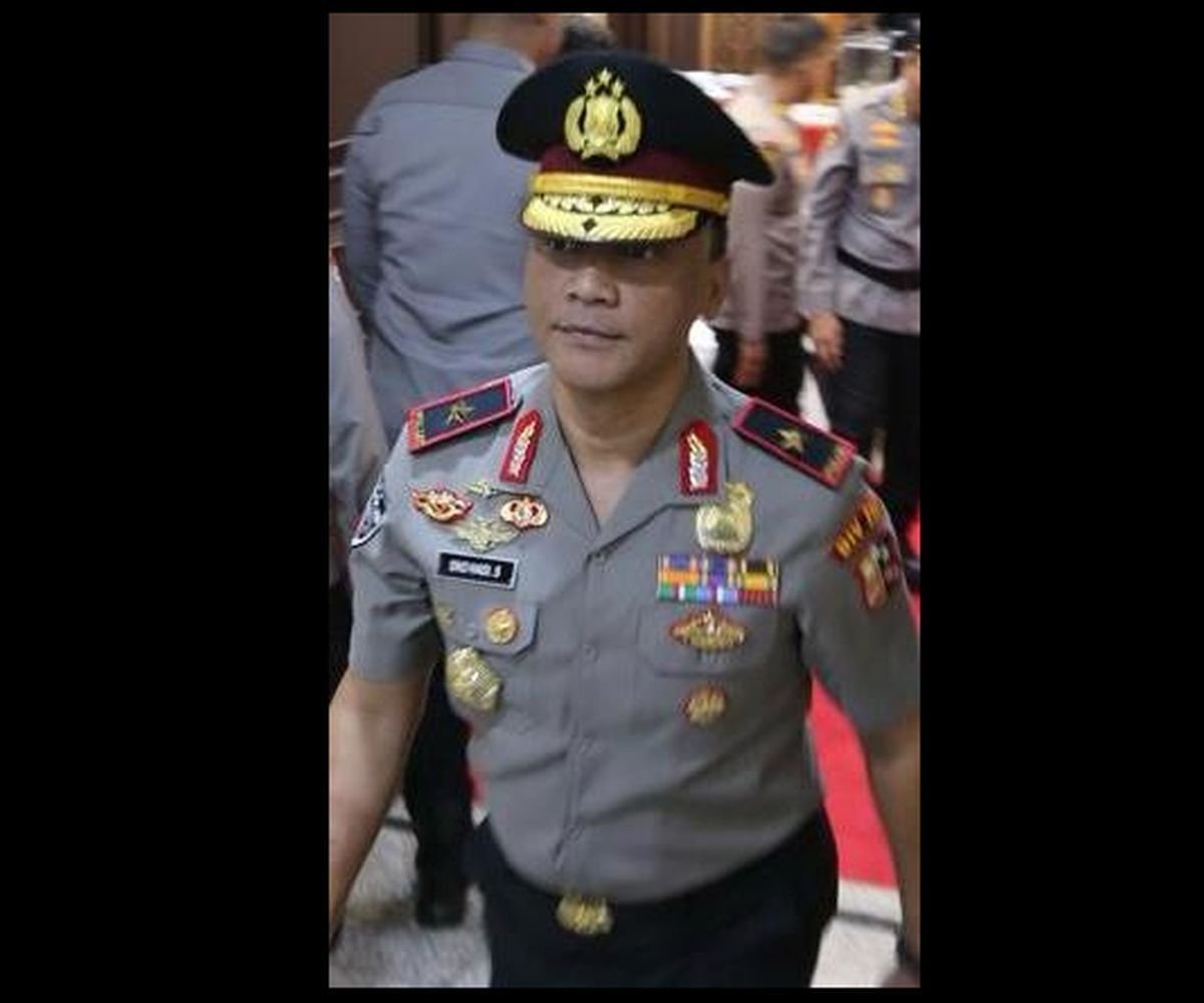 Promosi Pangkat dan Mutasi Jabatan Pejabat Kepolisian Promosi Pangkat dan Mutasi Jabatan Pejabat Kepolisian