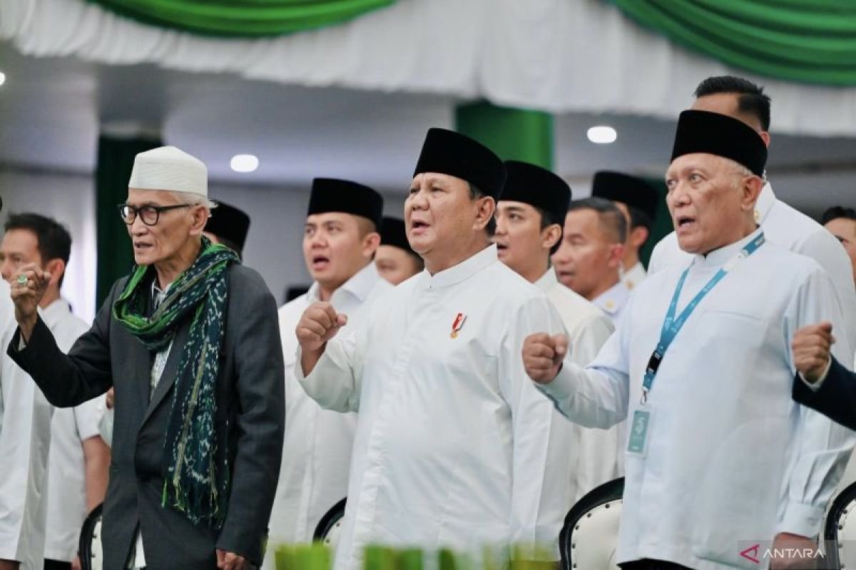 Penutupan Muktamar Nahdlatul Ulama ke-35 oleh Prabowo Subianto