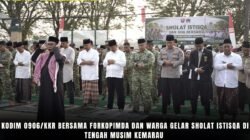 Kodim 0906/Kkr Bersama Forkopimda Dan Warga Gelar Sholat Istisqa Di Tengah Musim Kemarau Kodim 0906/Kkr Bersama Forkopimda Dan Warga Gelar Sholat Istisqa Di Tengah Musim Kemarau