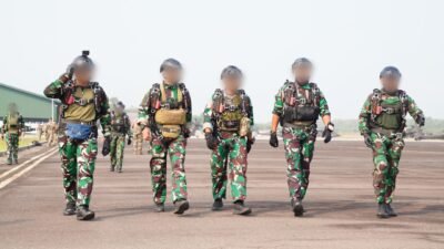 Prajurit SOF TNI dan US Army Sukses Laksanakan Infiltrasi Udara Dalam Latihan Super Garuda Shield 2026 Prajurit SOF TNI dan US Army Sukses Laksanakan Infiltrasi Udara Dalam Latihan Super Garuda Shield 2026