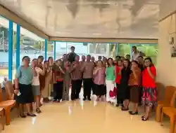 Minggu Kasih di Tampa Garam, Wakapolresta Sorong Kota Ajak Jemaat Bersama Jaga Kamtibmas