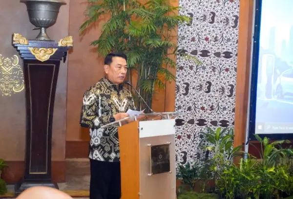 Hadiri Munas Perkumpulan Industri Kendaraan Listrik Indonesia (PERIKLINDO), Bamsoet Apresiasi Terpilihnya Kembali Jenderal TNI (Purn.) Moeldoko sebagai Ketua Umum Hadiri Munas Perkumpulan Industri Kendaraan Listrik Indonesia (PERIKLINDO), Bamsoet Apresiasi Terpilihnya Kembali Jenderal TNI (Purn.) Moeldoko sebagai Ketua Umum