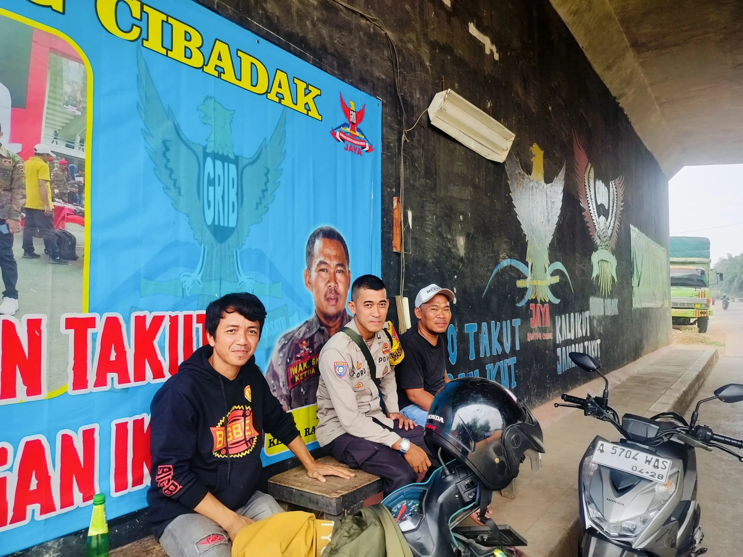 Program POLIRAN, Bripka Ristyanto Dorong Warga Cibadak Tingkatkan Keterampilan dan Produktivitas Program POLIRAN, Bripka Ristyanto Dorong Warga Cibadak Tingkatkan Keterampilan dan Produktivitas