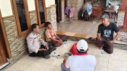 Aiptu Budiansyah Sambangi Warga Pasir Jaya, Perkuat Kamtibmas dan Sosialisasi 110