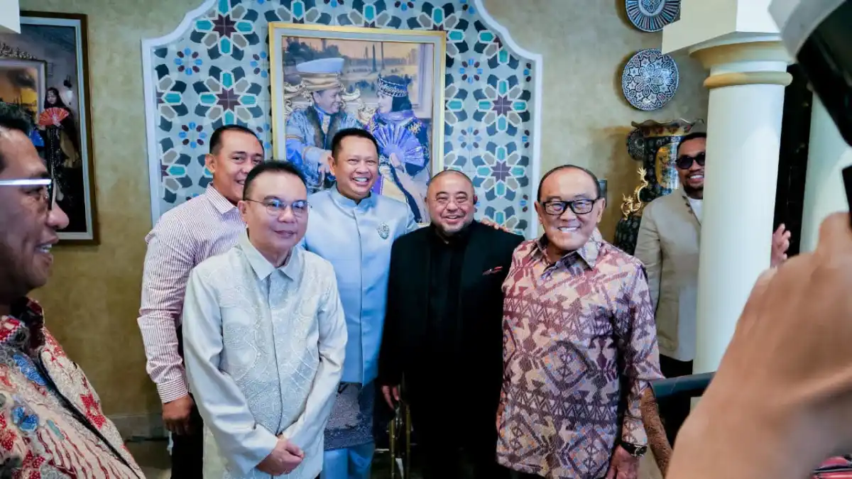 Bamsoet Terima Lamaran Putra Melly Goeslaw, Beda Partai Tak Menghalangi Dua Keluarga Bersatu