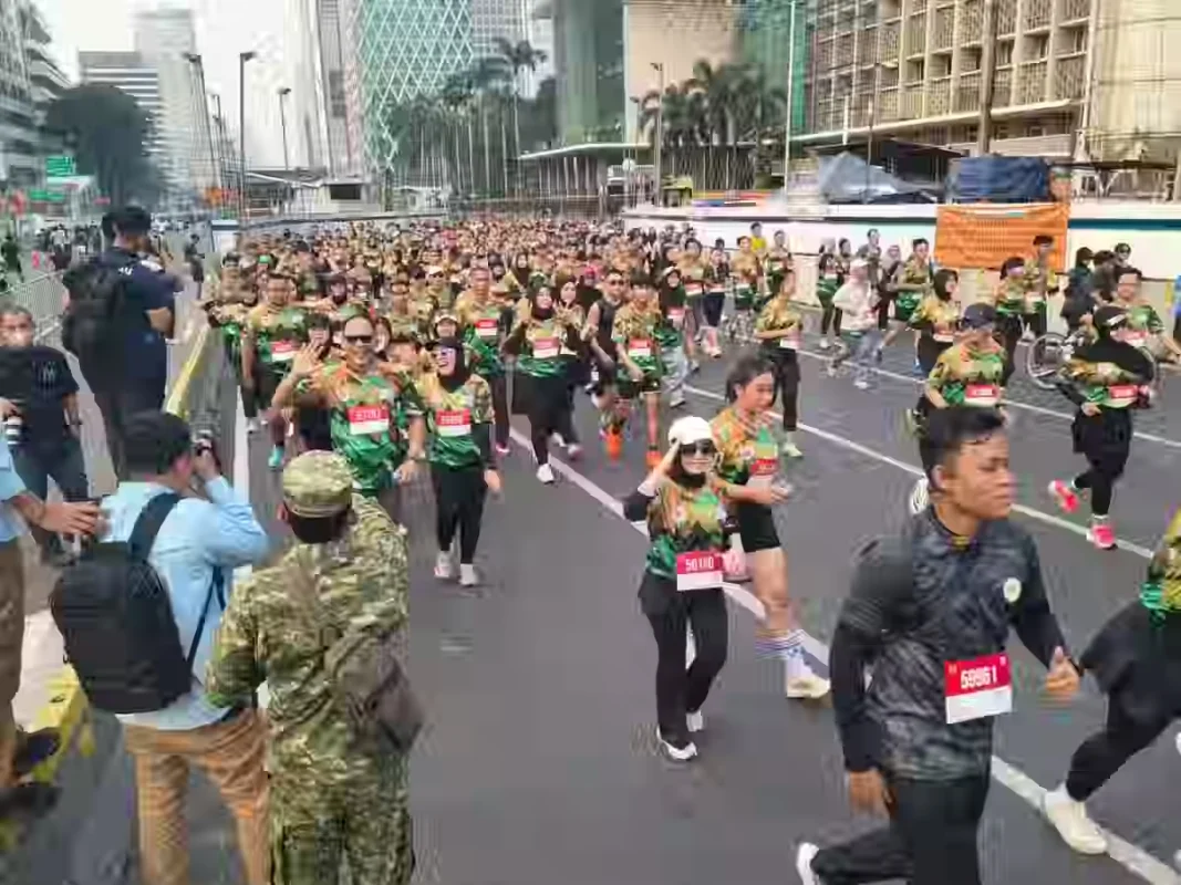 TNI Run 2026 Meriahkan Rangkaian HUT Ke-81 TNI, 15.965 Pelari Padati Monas