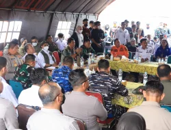 Komandan Lanud Sjamsudin Noor Perkuat Sinergi Penanganan Karhutla Kalsel dalam Rapat Evaluasi