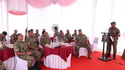 Yonif TP Hadir, Pertahanan dan Pembangunan Berjalan Bersama Yonif TP Hadir, Pertahanan dan Pembangunan Berjalan Bersama