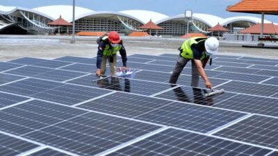 Mengupas Tantangan dan Potensi Keberlanjutan PLTS 100 GW