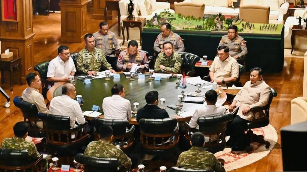 Isu Karhutla dan Nasib Kampung Nelayan di Hambalang