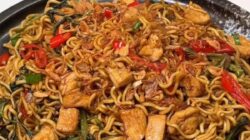 Resep Mi Goreng Jawa dengan Tahu yang Sederhana dan Lezat Resep Mi Goreng Jawa dengan Tahu yang Sederhana dan Lezat