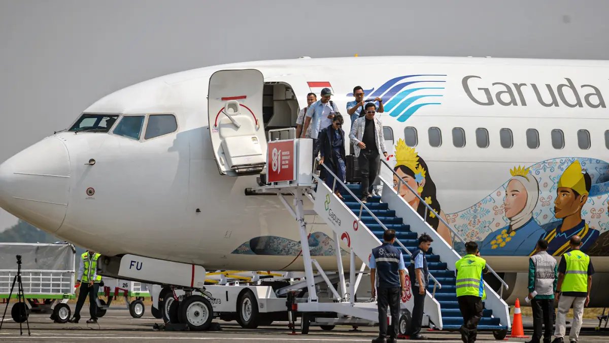 Insiden Mendarat Pesawat Garuda di Makassar