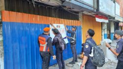 Penertiban Aset Ruko Ilegal oleh PT KAI Daop 8 Surabaya Penertiban Aset Ruko Ilegal oleh PT KAI Daop 8 Surabaya