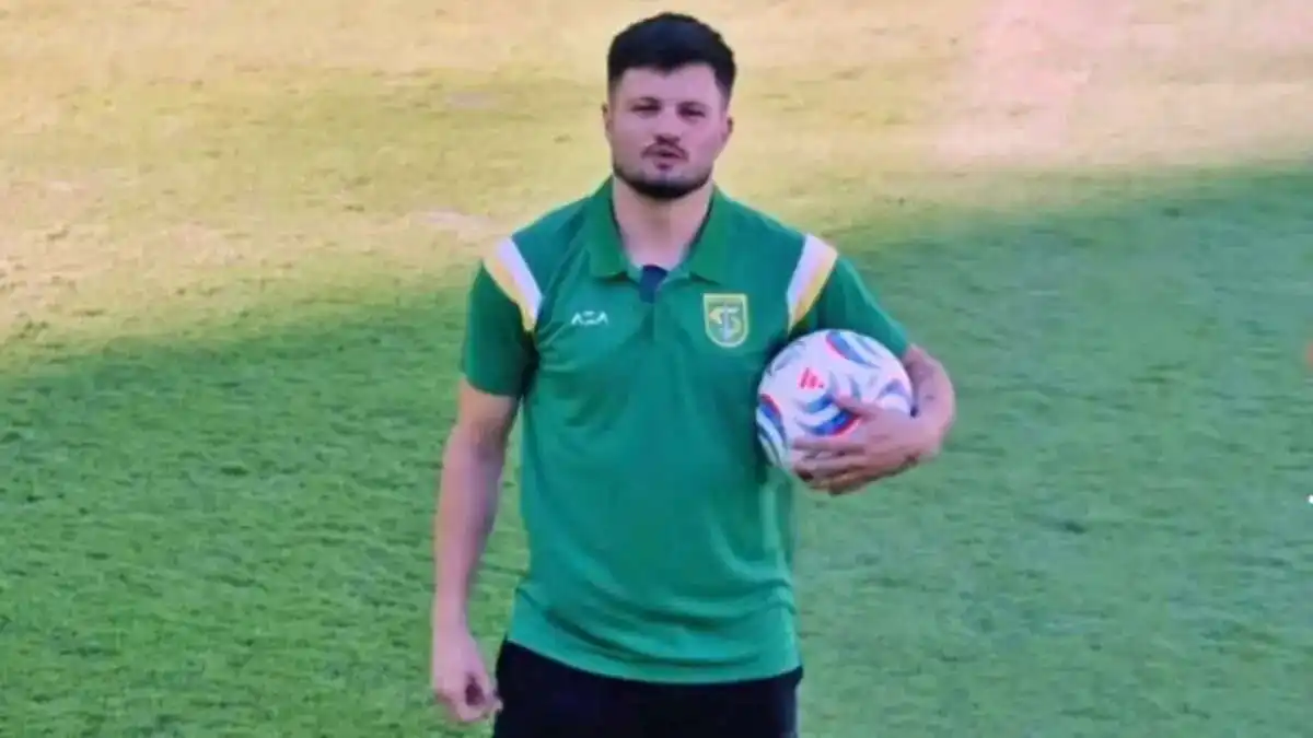 Matheus Lagoa Siap Bela Persebaya dengan Dukungan Suporter