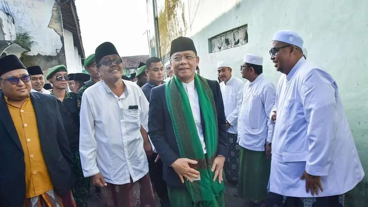 Pentingnya Keteladanan Guru dan Kiai dalam Menghadapi Provokasi