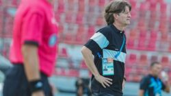 PSS Sleman Kalah dari Bali United: Pelatih Pieter Huistra Menyebut Timnya Kurang Beruntung