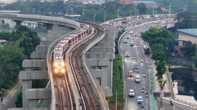LRT Jabodebek Terus Beroperasi di Tengah Dampak Abu Vulkanik