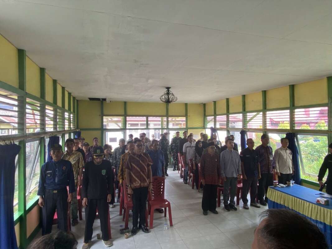 Bantuan TNI dan Pencegahan Karhutla di Sambas