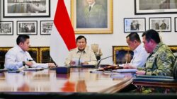 Prabowo Siapkan Kapal Induk untuk Tanggulangi Bencana
