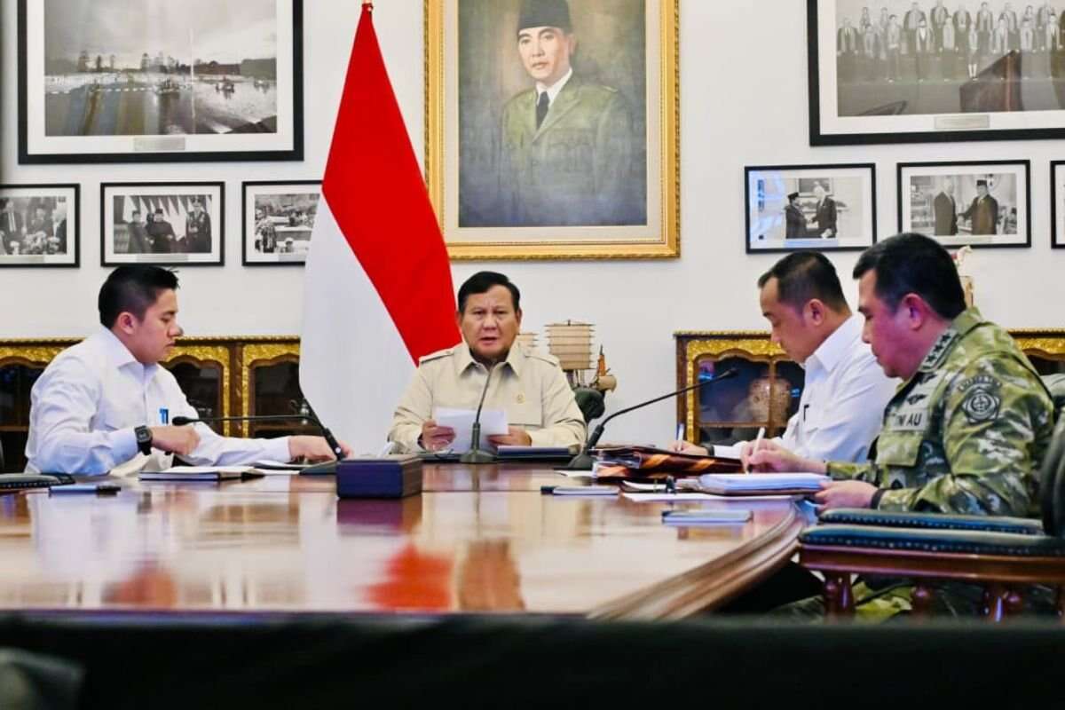 Prabowo Siapkan Kapal Induk untuk Tanggulangi Bencana