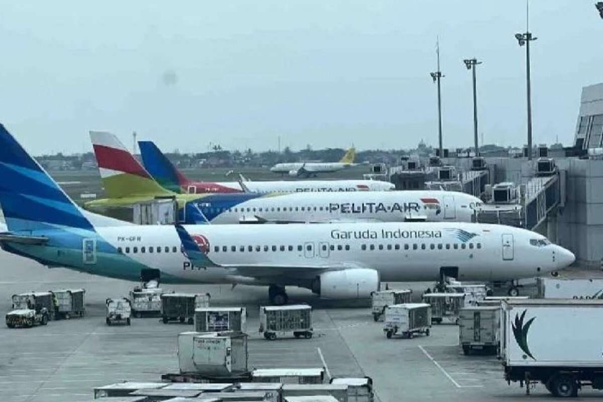 Aktivitas Penerbangan Jakarta Normal Kembali Setelah Abu Vulkanis Reda