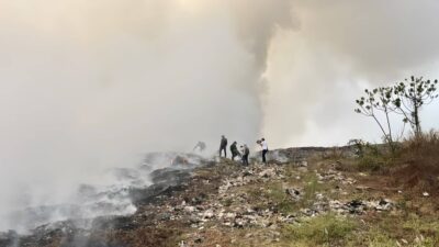 Kebakaran Meluas di Sekitar TPA Galuga, Bogor