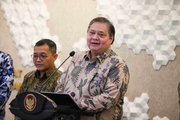 Inisiatif Baru untuk Remaja: Rekening Otomatis untuk Warga Berusia 17 Tahun