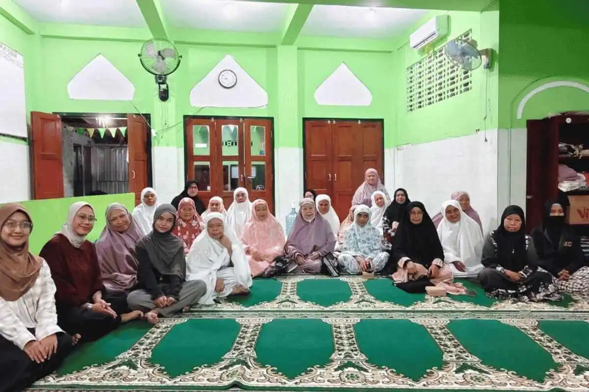 Penguatan Literasi Al-Qur’an bagi Ibu-Ibu di Klitren Lor