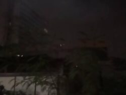 Kebakaran Gudang Kosong di Center Park Batam: Akses Sempit Hambat Pemadaman