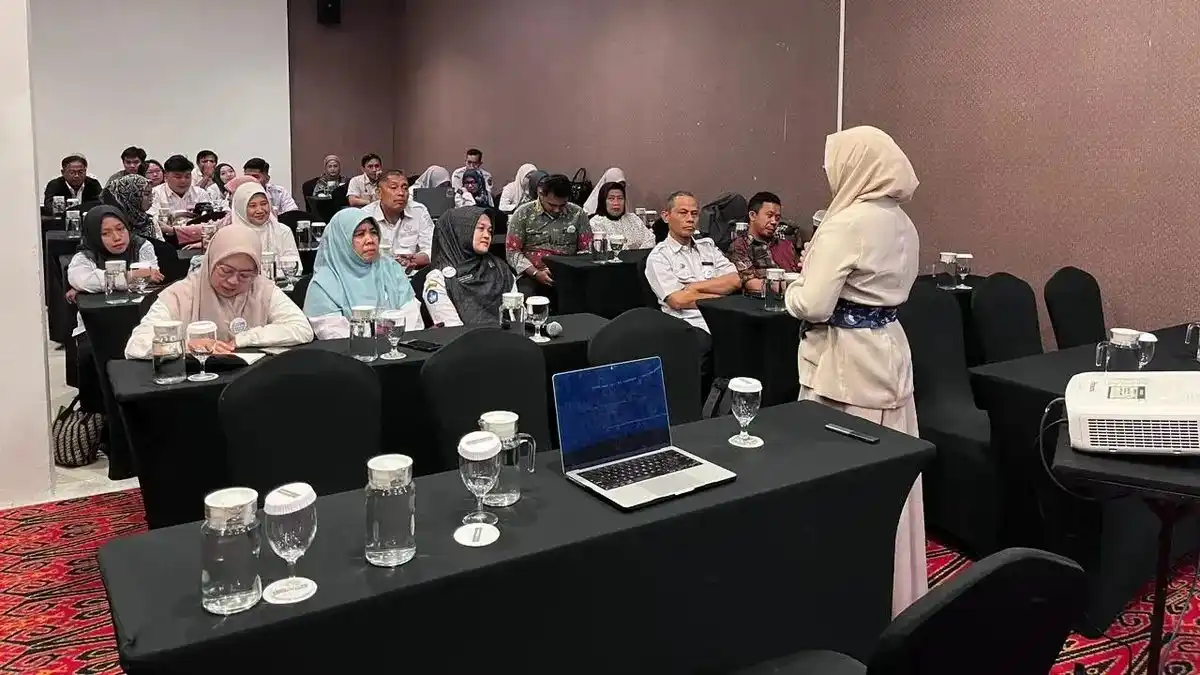 Peluncuran Program Edukasi Berbasis AI di Makassar