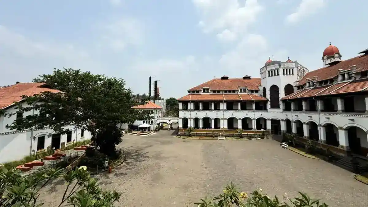 Lawang Sewu: Destinasi Wisata Heritage Favorit di Semarang