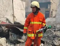 Peran Relawan Pemadam Kebakaran Dalam Mengatasi Ancaman Kebakaran Musim Kemarau