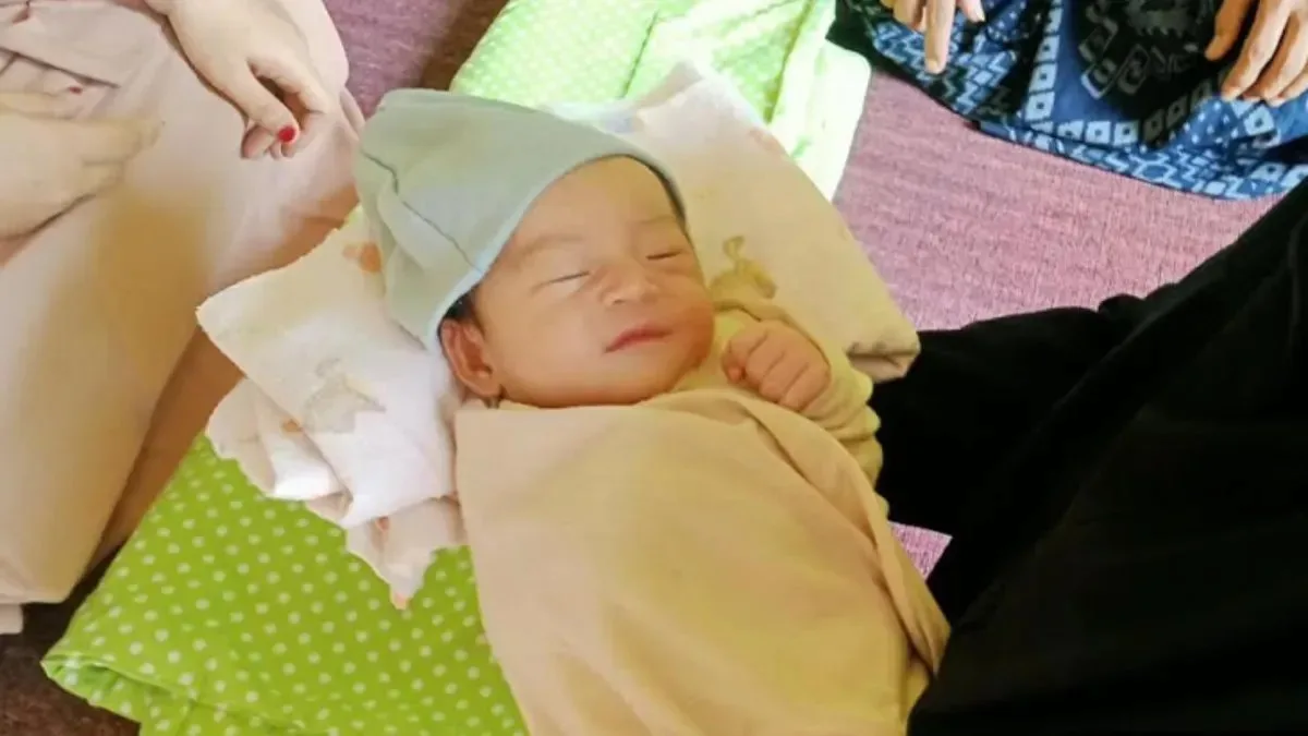 Penemuan Bayi Laki-Laki Menggegerkan Warga Tajurhalang Kejadian Mengejutkan Penemuan Bayi di Tajurhalang