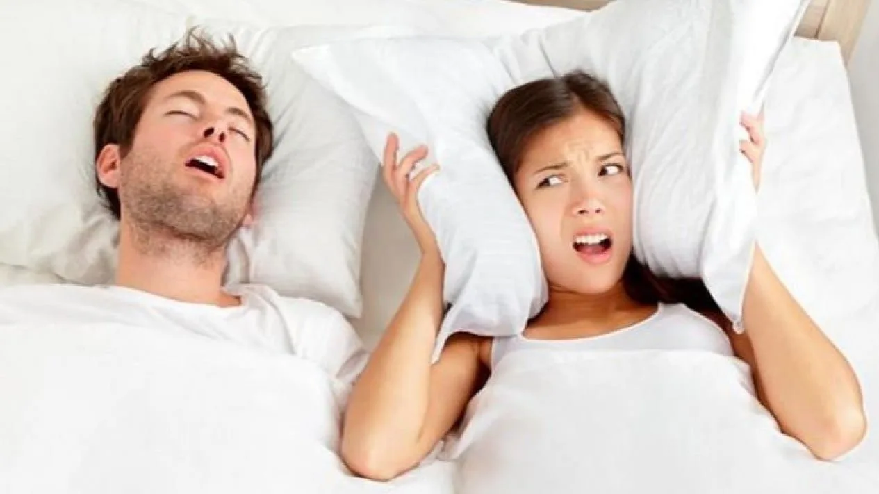 Bahaya Mendengkur Saat Tidur dan Cara Menanganinya
