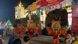 Meriahnya Pertunjukan Reog di Surabaya
