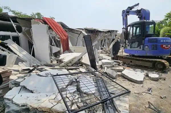 Kehancuran Klaster Mewah di Lapas Cibinong: Dari Bangunan Anggun Menjadi Puing