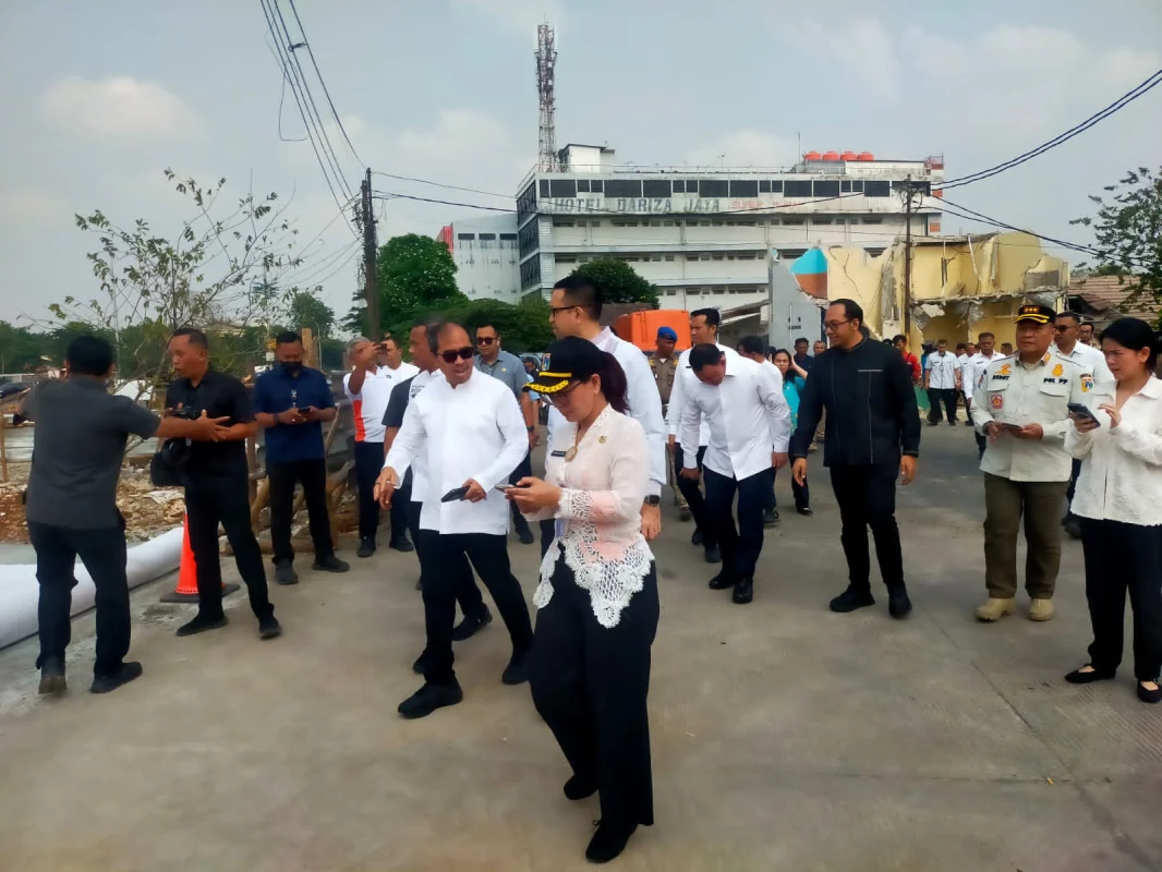 Hubungkan Jakarta Utara dan Timur, Gubernur DKI Pantau Progres Jalan Tembus