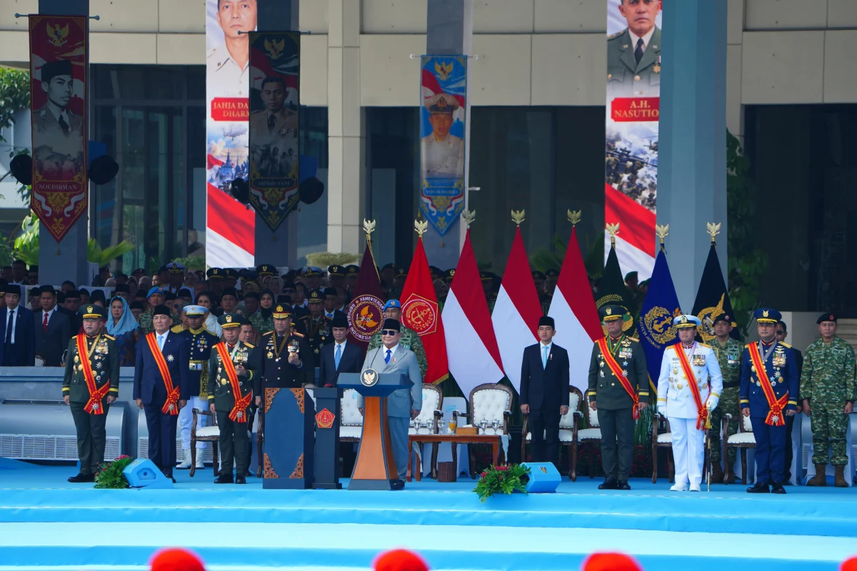 Presiden Prabowo Anugerahkan Tanda Kehormatan Bintang Mahaputera kepada Tujuh Tokoh TNI