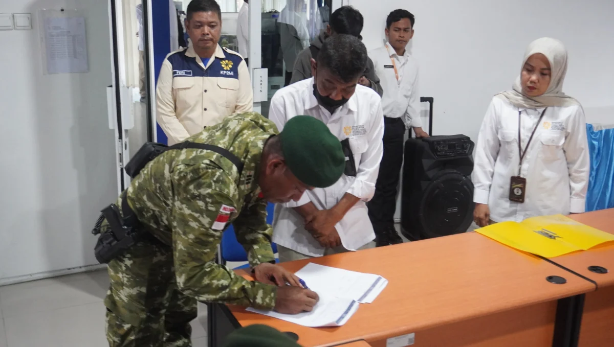 Cegah Jalur Ilegal ke Malaysia, Satgas Pamtas TNI Gagalkan Keberangkatan Empat Calon PMI