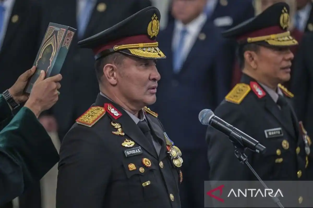 Rotasi Pimpinan Polri: Kabareskrim, Kabarhakam, dan Kadensus 88 Berganti