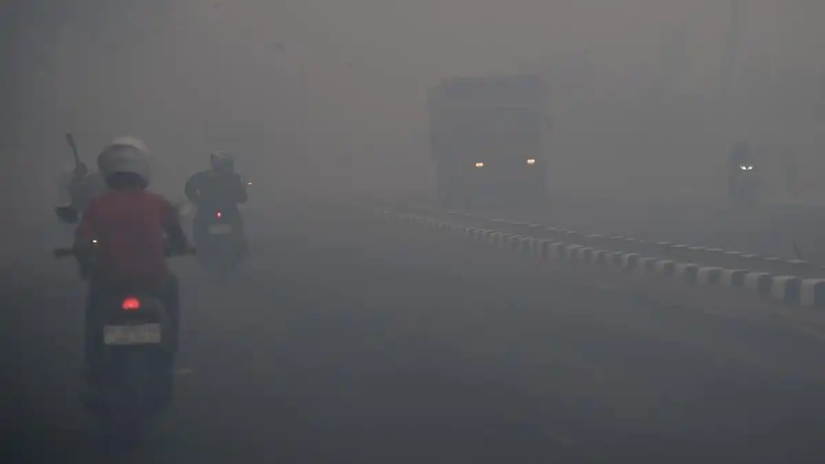 Pengemudi Ojol di Palembang Meninggal Setelah Sesak Napas di Tengah Kabut Asap
