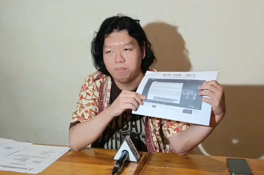 Aktivis Soroti Dua Dokumen dalam Kelengkapan Pencalonan Gibran sebagai Wapres