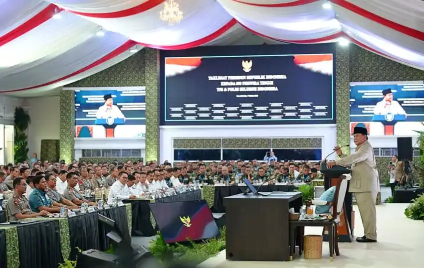 Prabowo Nyatakan Calon Prajurit TNI-Polri Berkacamata Tetap Dapat Mengikuti Rekrutmen