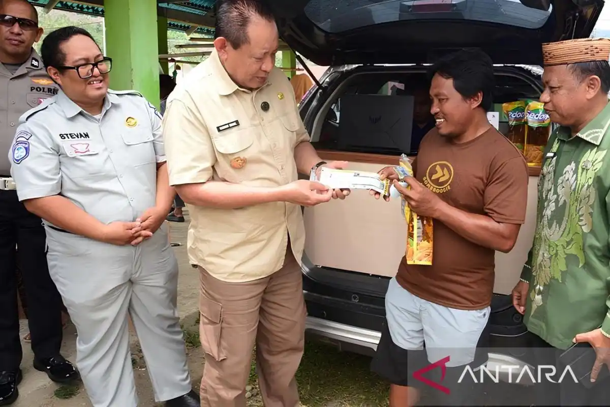 Gubernur Gorontalo Minta Layanan Samsat Dibenahi untuk Mencegah Pungli