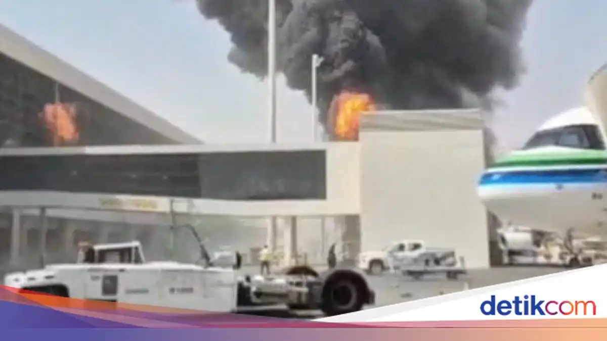 Serangan Rudal di Riyadh: Bagaimana Kondisi Penerbangan Umrah Jemaah Indonesia?